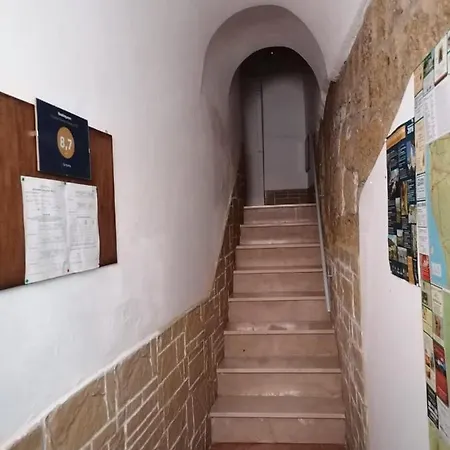 La Torre Pensión Volterra